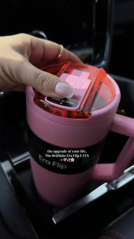 BruMate Facebook ad - Era Flip leakproof lid demonstration